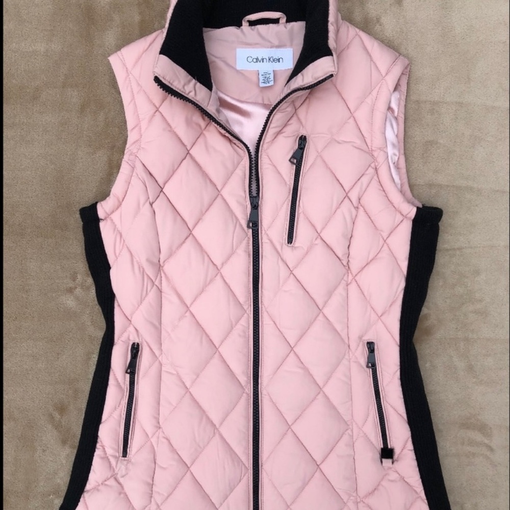BARBIE PINK Calvin Klein puffer vest